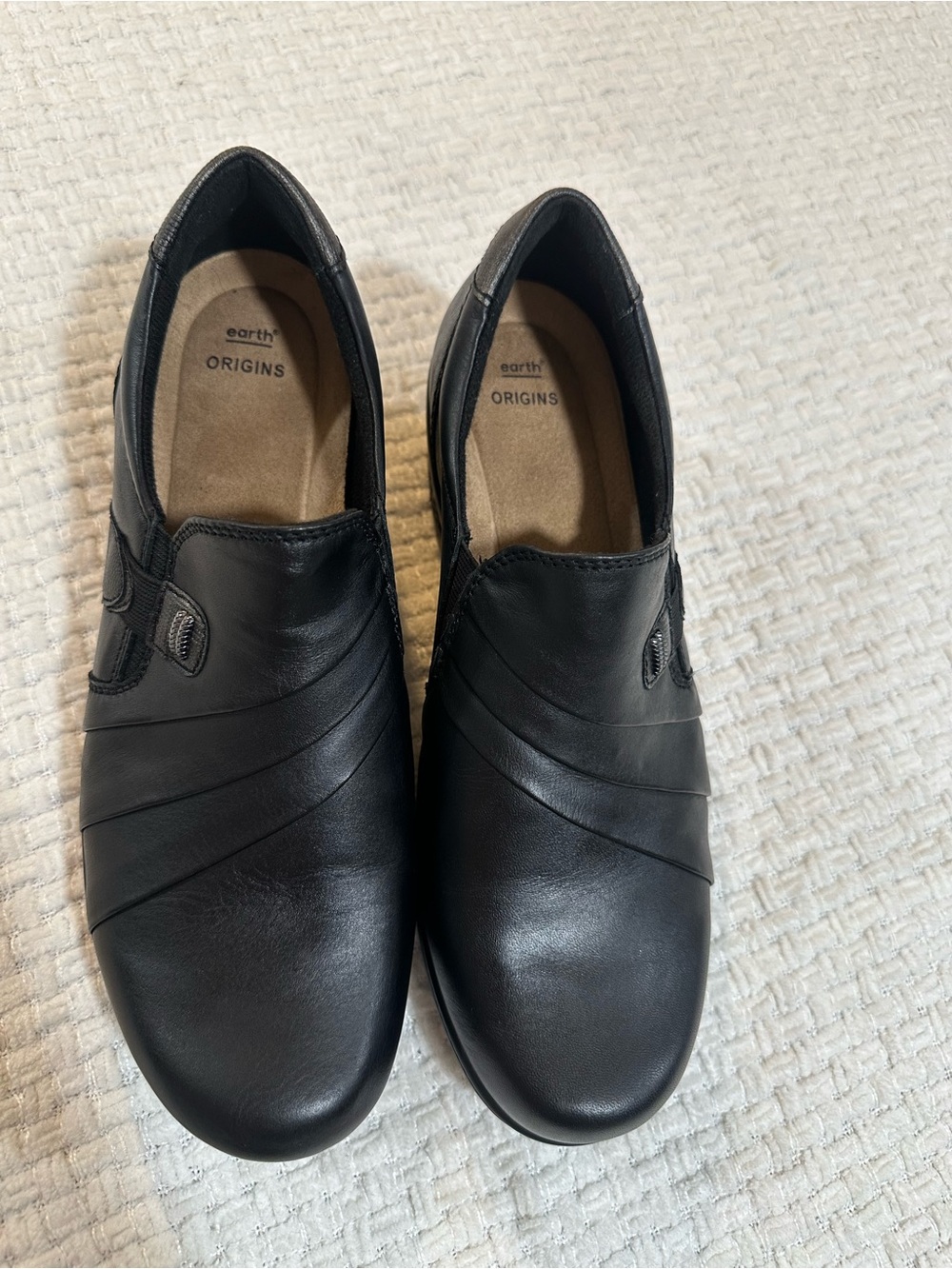 Earth Origins Marietta Mavis Black Leather Slip On loafers Women’s Size 11